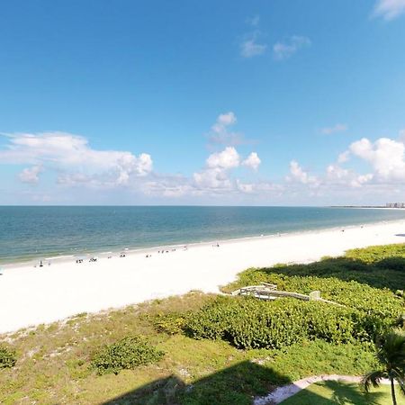 Beachfront At The Apollo Where The Famous Sunsets Never Get Old! 마르코 아일랜드 외부 사진